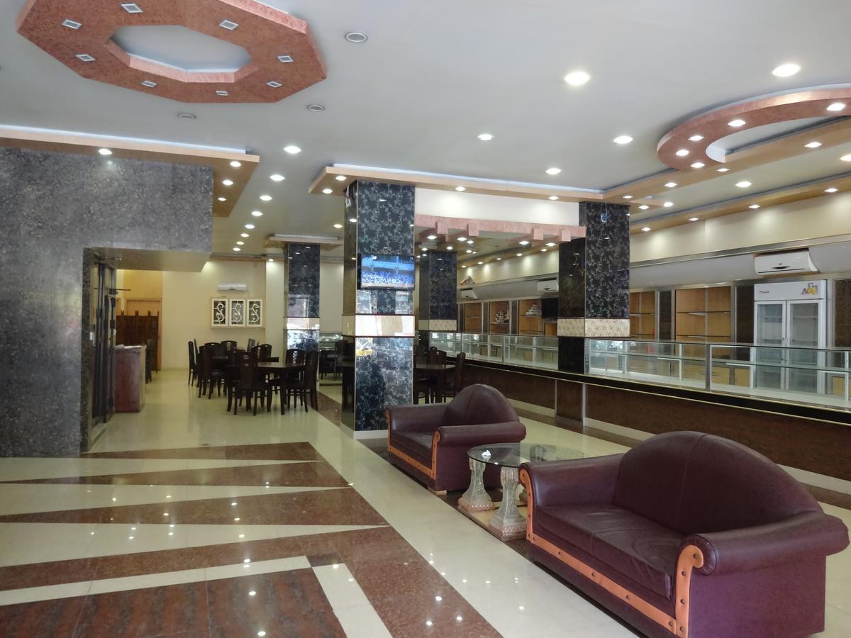 Hotel Sky Towers Karaczi Zewnętrze zdjęcie